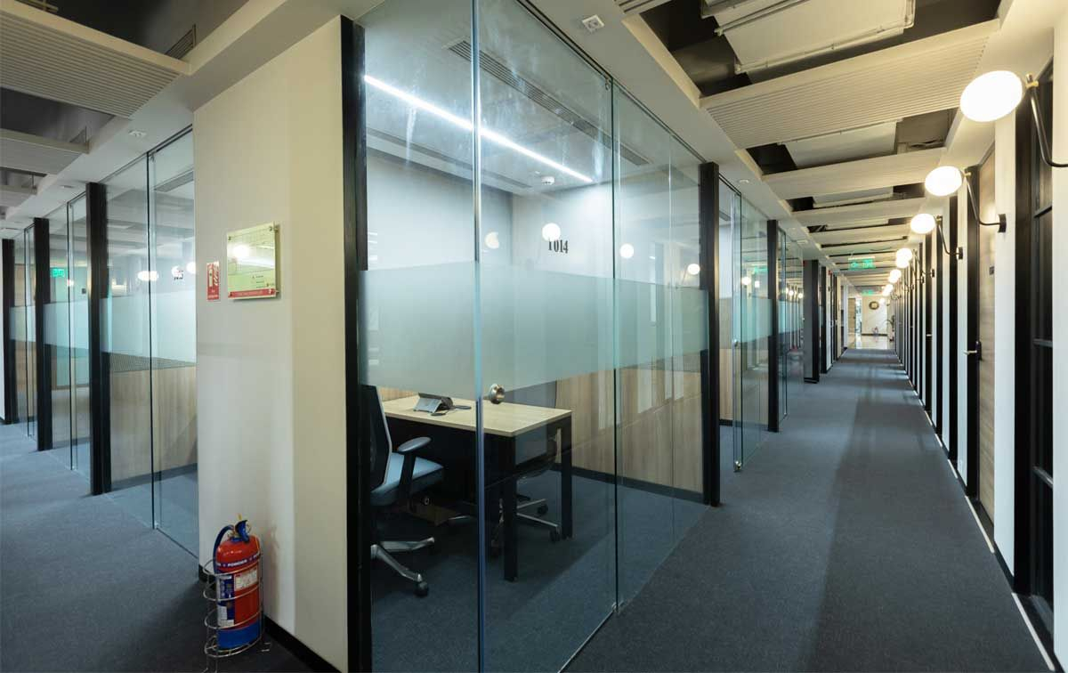 CorporatEdge HT House